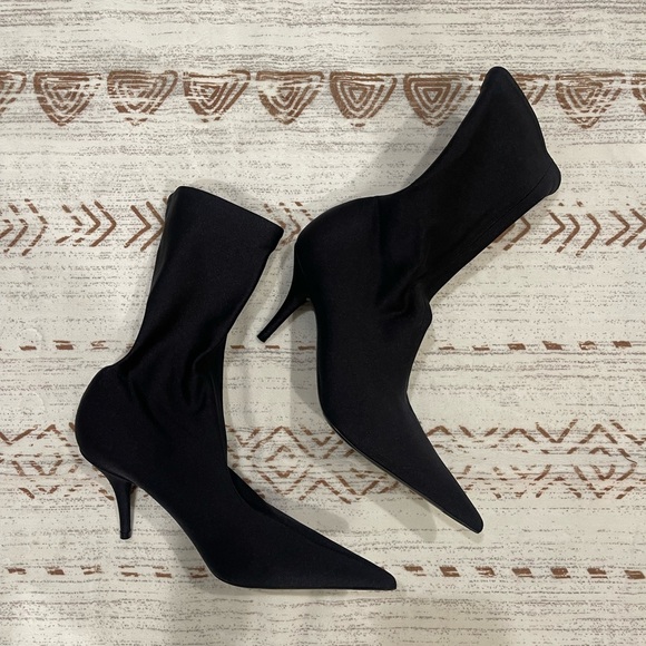 Balenciaga Shoes - Balenciaga Knife Boots Black New
